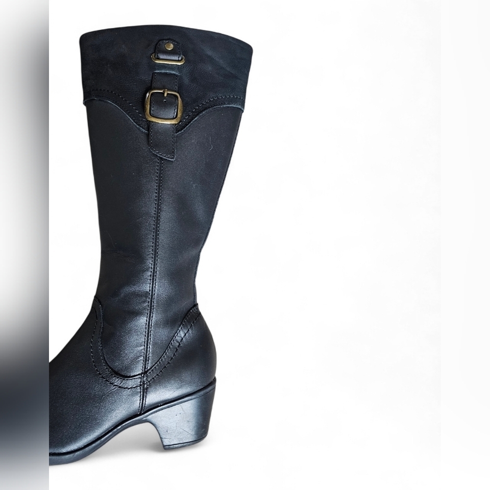 Clarks Women’s Black Leather Knee-High Boots with Buckle Size 6M - Picture 7 of 8